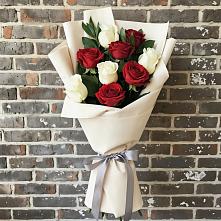 Букет цветов из:  Розы в Красногорском Удмуртская Республика