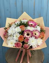 Букет цветов из:  Розы, Герберы и Хризантемы в Красногорском Удмуртская Республика