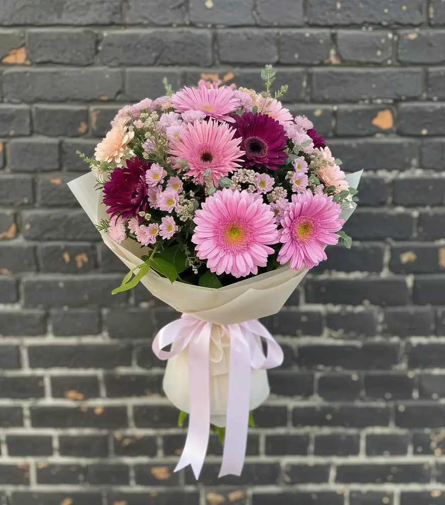 Букет цветов из: Герберы и Хризантемы в Красногорском Удмуртская Республика