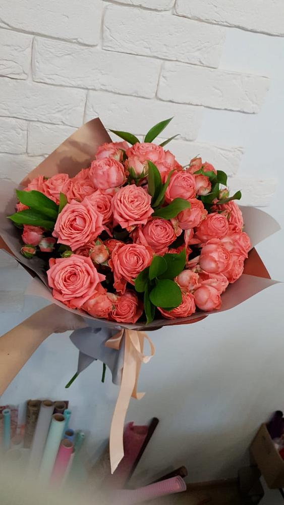 Букет цветов из: Розы в Красногорском Удмуртская Республика