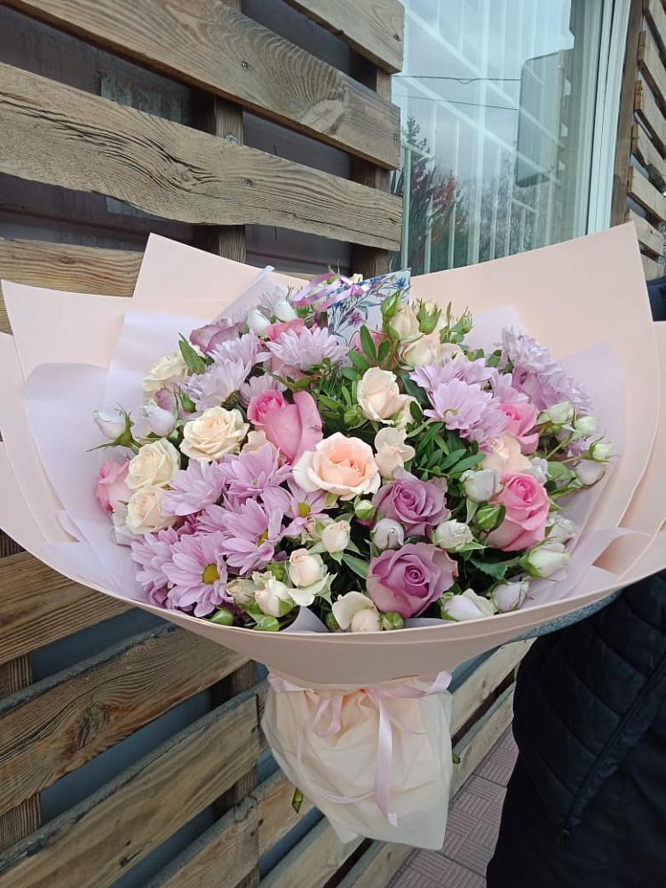 Букет цветов из: Розы и Хризантемы в Красногорском Удмуртская Республика