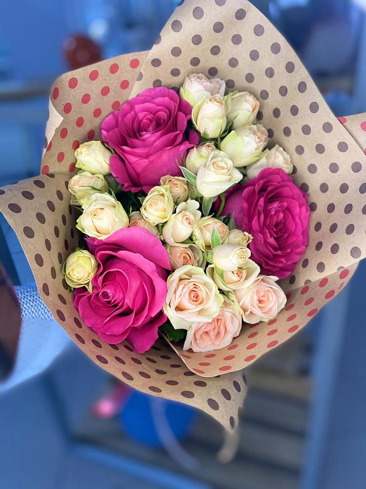 Букет цветов из: Розы в Красногорском Удмуртская Республика