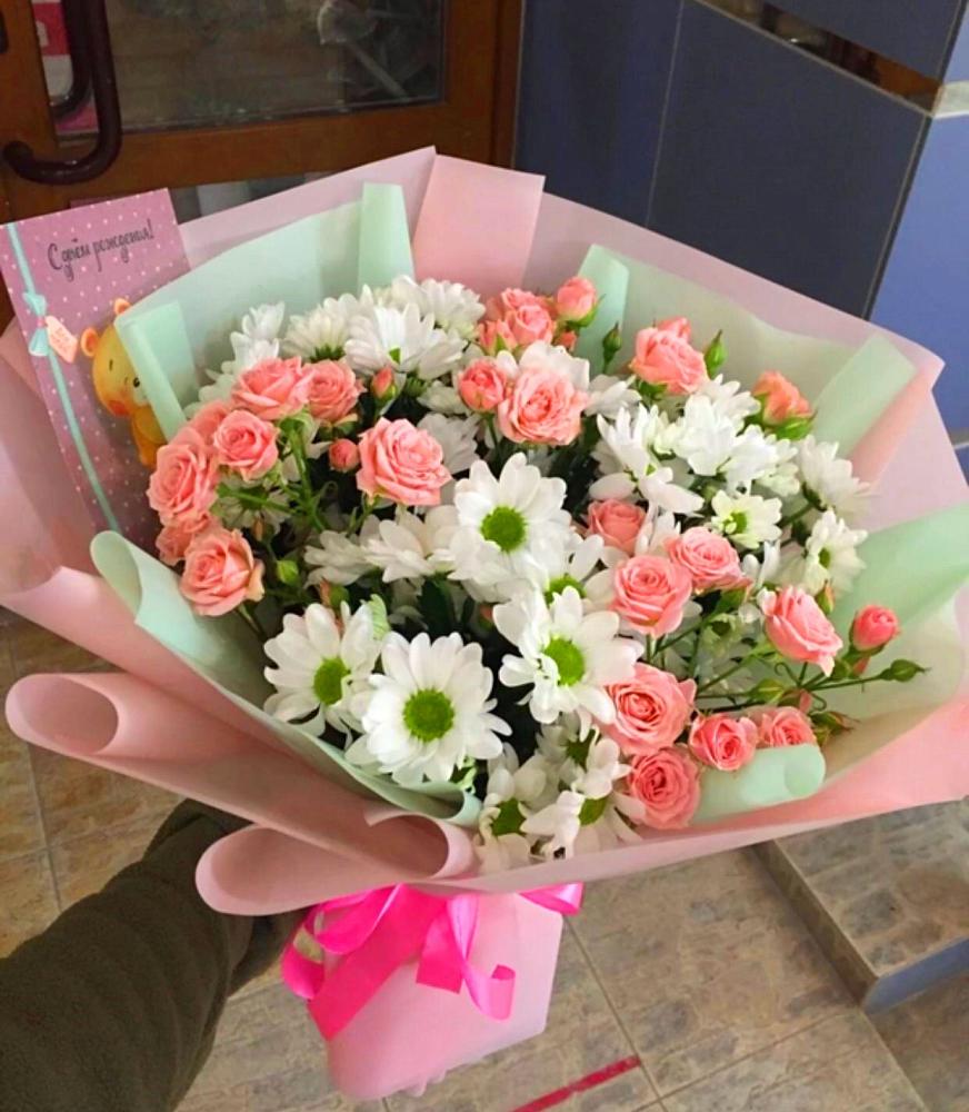 Букет цветов из: Розы и Хризантемы в Красногорском Удмуртская Республика