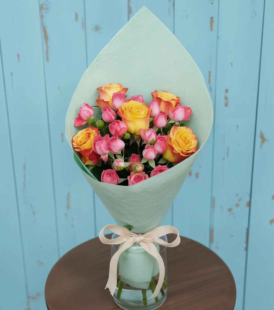 Букет цветов из: Розы в Красногорском Удмуртская Республика