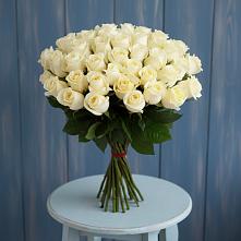 Букет 51 Белая роза Эдлесс Лав в Красногорском Удмуртская Республика