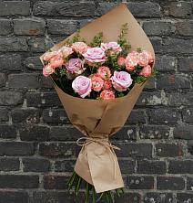 Букет цветов из:  Розы в Красногорском Удмуртская Республика