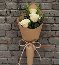 Букет цветов из:  Розы в Красногорском Удмуртская Республика