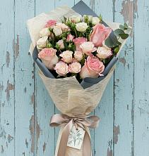 Букет цветов из:  Розы в Красногорском Удмуртская Республика