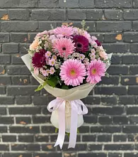 Букет цветов из:  Герберы и Хризантемы в Красногорском Удмуртская Республика