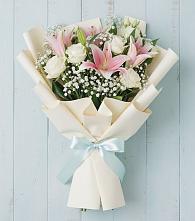 Букет цветов из:  Лилии в Красногорском Удмуртская Республика